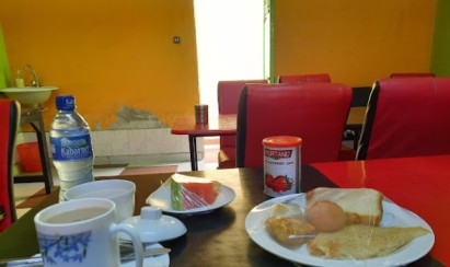 Dining Area with Breakfast